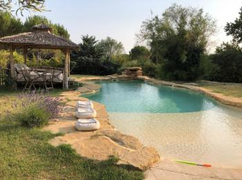 Ferienvilla mit Pool für 6 Personen