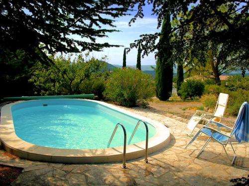 Villa mit Pool in Saint-Saturnin-les-Apt, im Luberon