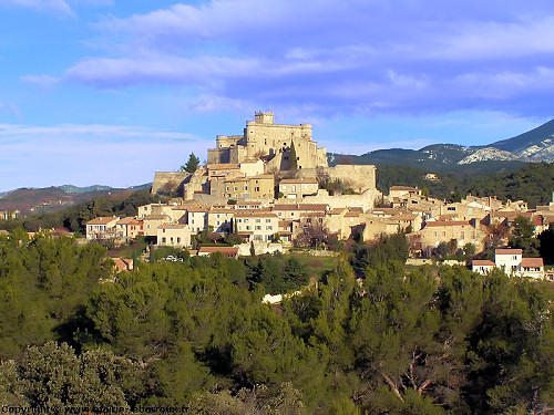 Le-Barroux - Vaucluse - Luberon Provence